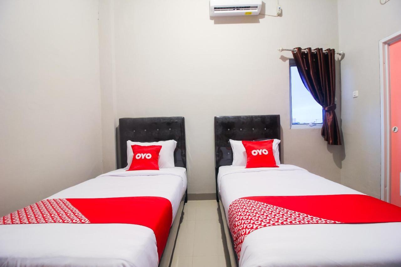 Oyo 1653 Fajar Residence Pekanbaru Εξωτερικό φωτογραφία