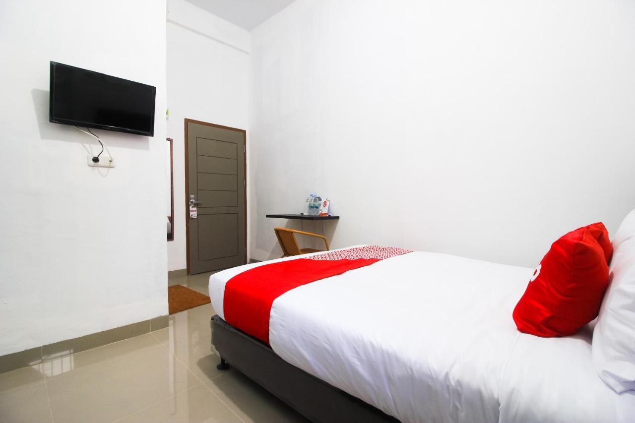 Oyo 1653 Fajar Residence Pekanbaru Εξωτερικό φωτογραφία