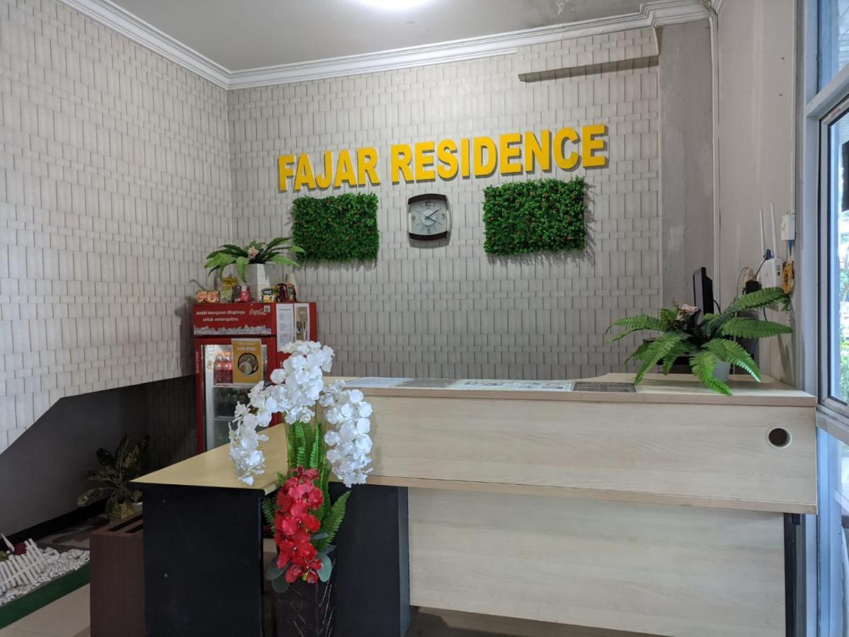 Oyo 1653 Fajar Residence Pekanbaru Εξωτερικό φωτογραφία