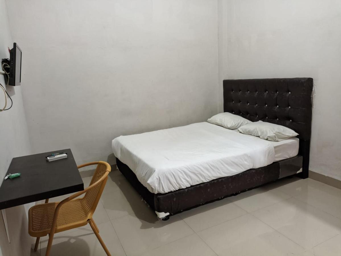 Oyo 1653 Fajar Residence Pekanbaru Εξωτερικό φωτογραφία