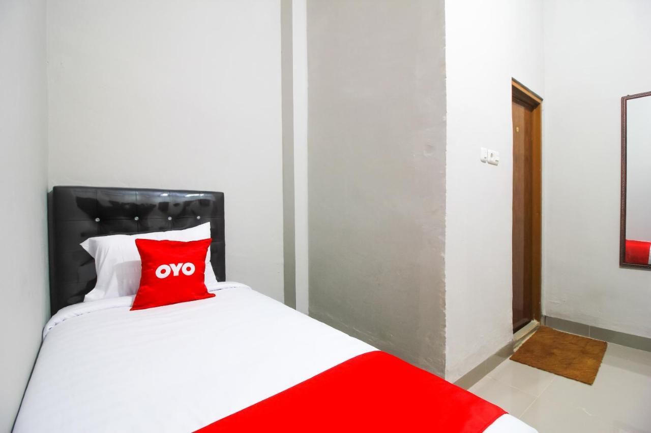 Oyo 1653 Fajar Residence Pekanbaru Εξωτερικό φωτογραφία